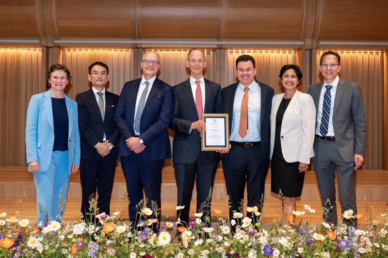 organox vc awards winner